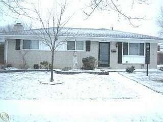 1st image of 31601 Kenwood Ave
