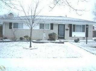 31601 Kenwood Ave, Madison Heights, MI 48071