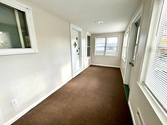 4th image of 311 S 10th Ave