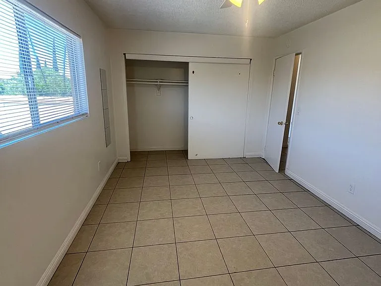 Casa Buena Apartments — Photo 16