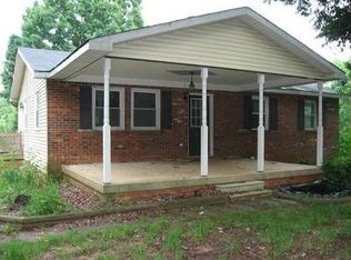 13517 Silver Hill Rd, Sumerduck, VA 22742