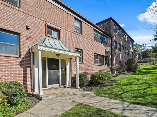 125 Beacon Hill Drive #F-11, Dobbs Ferry, NY 10502