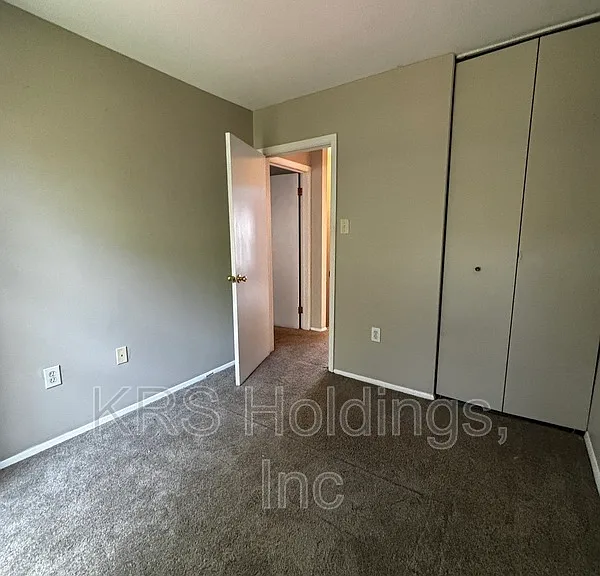 817 Pleasant St — Photo 20