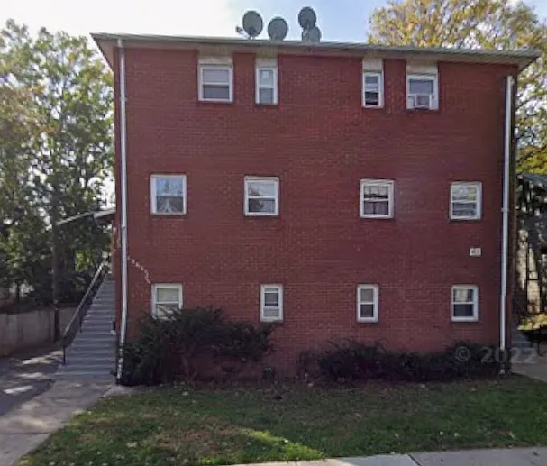 62 Handy St