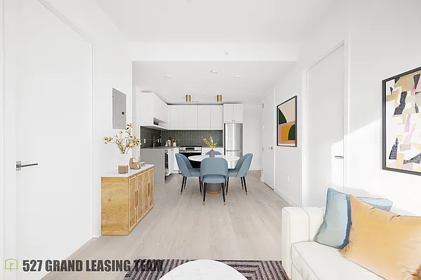 Rented by Twin Group | media 34