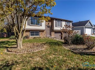 2075 Kellerston Rd, Maumee, OH 43537