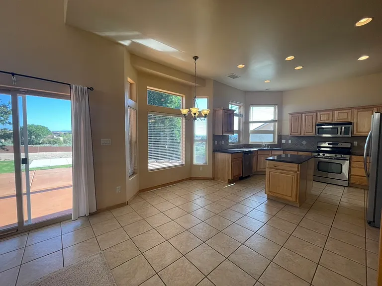 6809 Chapingo Rd NE — Photo 9