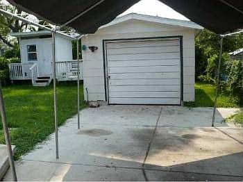 2nd image of 5850 39th St N