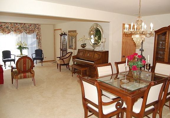3rd image of 11511 Autobahn Dr E #Dr202