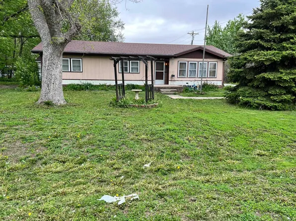 244 G St, David City, NE 68632