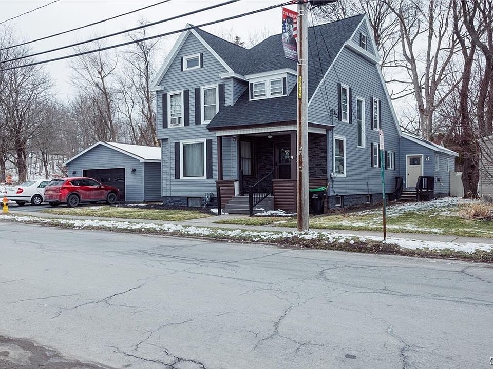 1st image of 716 Church St