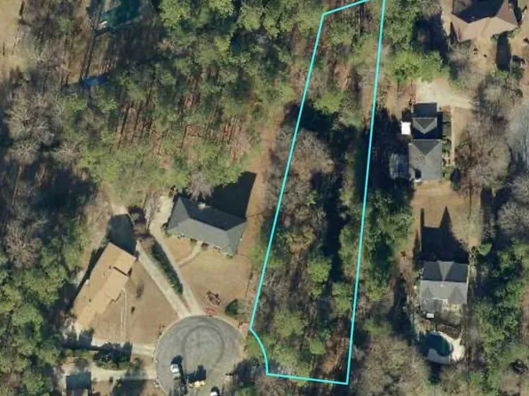 1120 Carlo Ct S, Atlanta, GA 30331