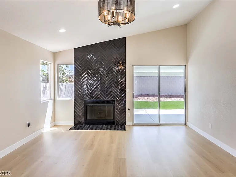 8305 Windrush Ave — Photo 15