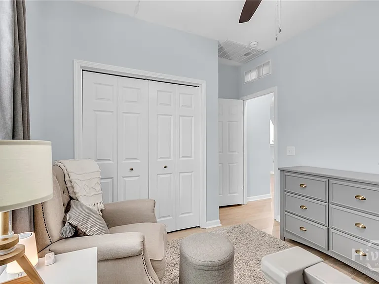 69 Chapel Lake Dr N — Photo 11