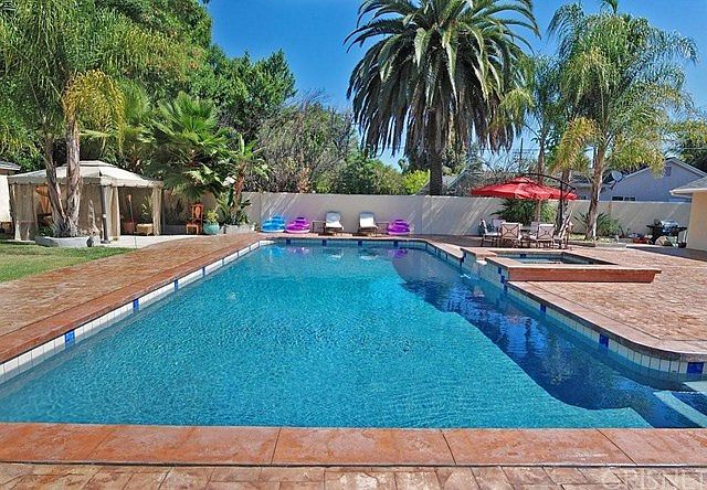 1st image of 5145 Mecca Ave