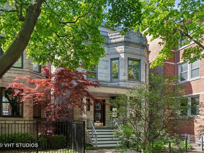 1251 W Eddy St, Chicago, IL, 60657