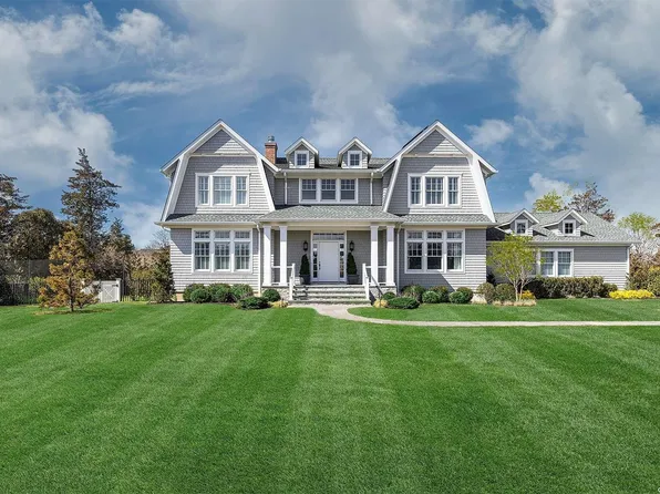 7 Quogo Neck Lane, Quogue, NY 11959