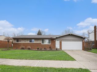 36755 Barr St, Clinton Township, MI 48035