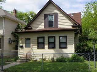 915 Fuller Ave, Saint Paul, MN 55104