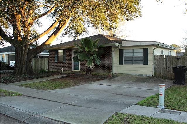 1st image of 2207 Tammy Dr