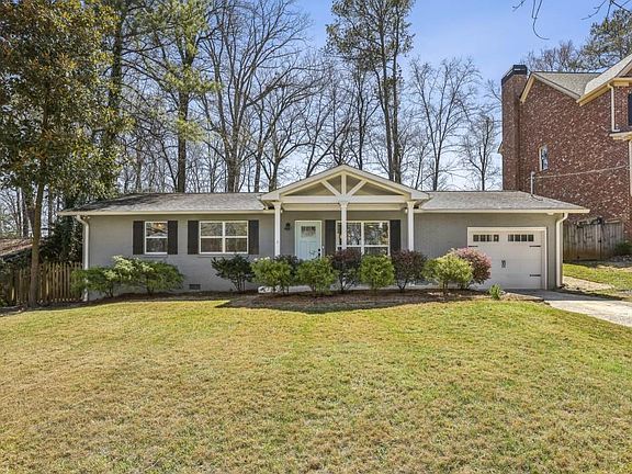 3rd image of 2771 Pangborn Rd
