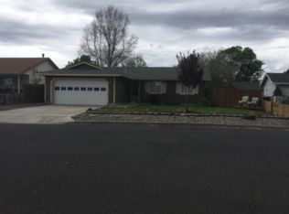 1033 SE Algonquian Loop, Prineville, OR 97754