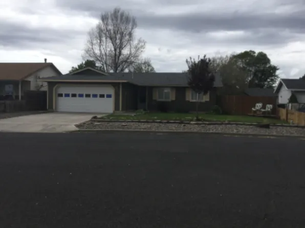 1033 SE Algonquian Loop, Prineville, OR 97754