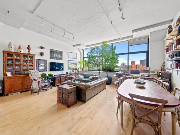 535 Dean Street image 1 of 11