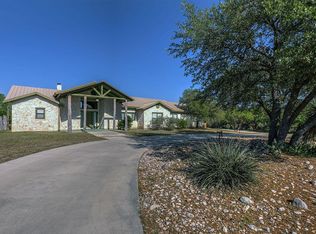 779 Mountain Valley Dr, Uvalde, TX 78838