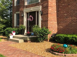 1161 Meadowview Dr, Decatur, IL 62526