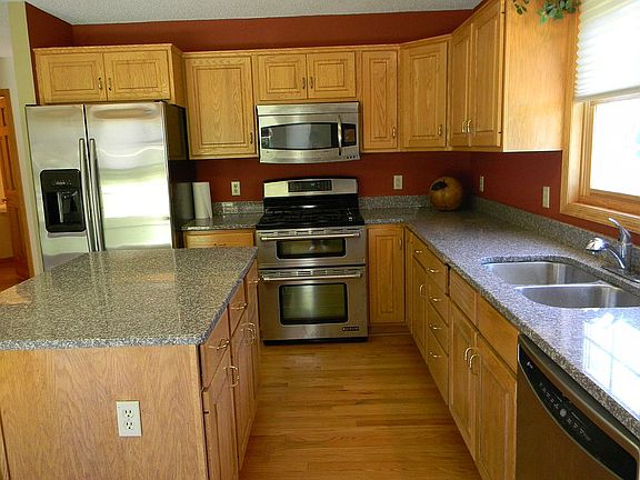 Range with double oven
