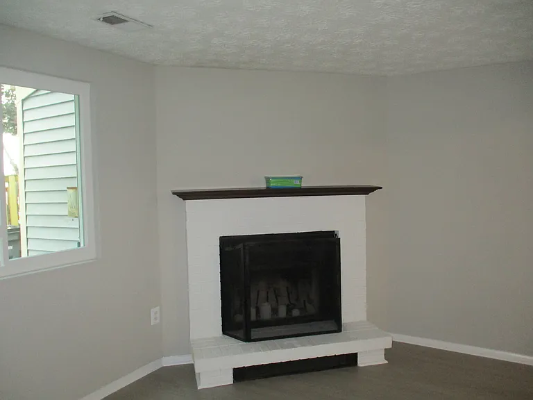 8601 Kenosha Ct — Photo 18