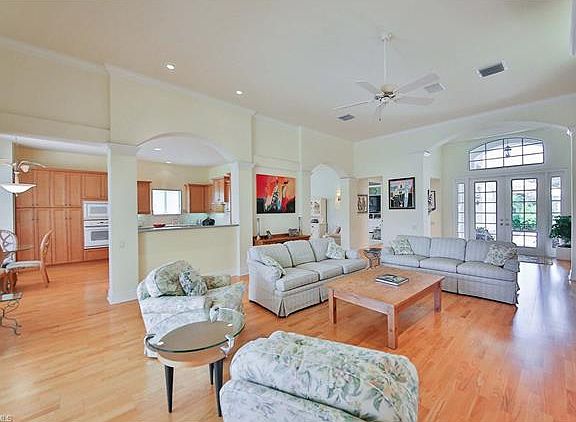 3rd image of 14038 Lavante Ct