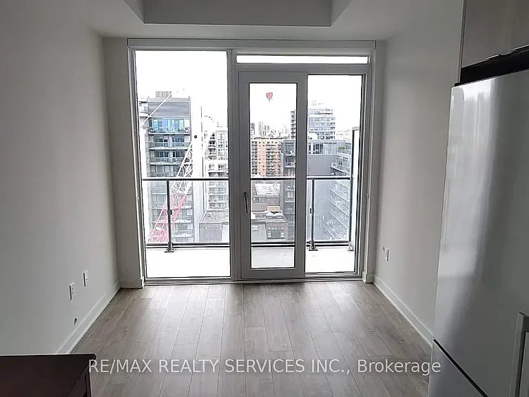 135 Lower Sherbourne St #1574 — Photo 2