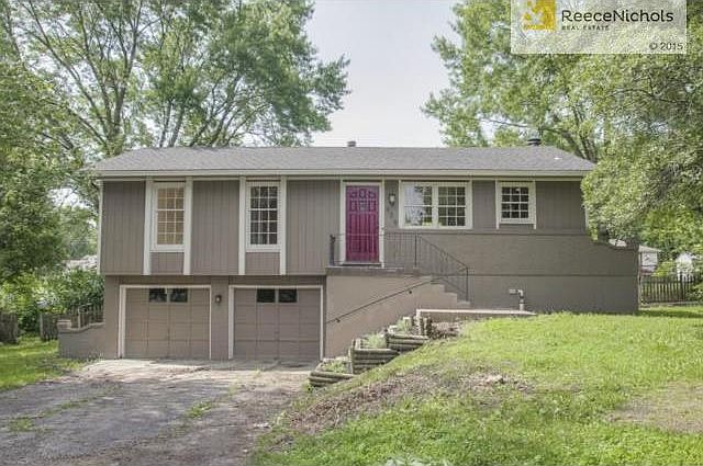 Super Cute and ready for move in!