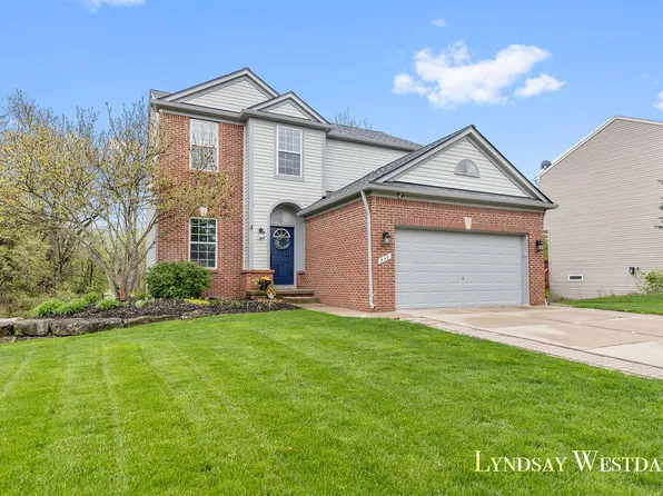 849 Deer Valley Rd, Holly, MI 48442
