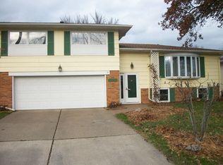 3217 36 1/2 Ave, Rock Island, IL