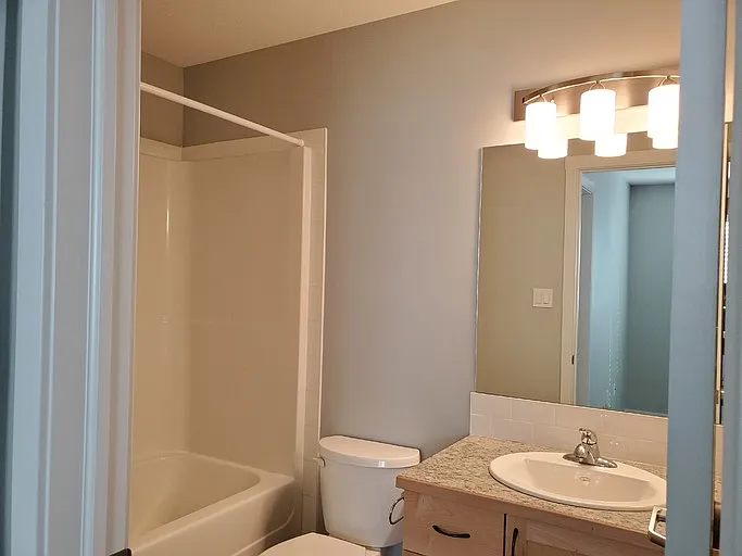 202 Maurer Dr #1B — Photo 10