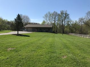 1513 W 400 S, Washington, IN 47501