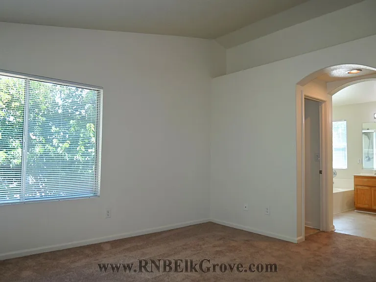 2821 Babson Dr — Photo 11