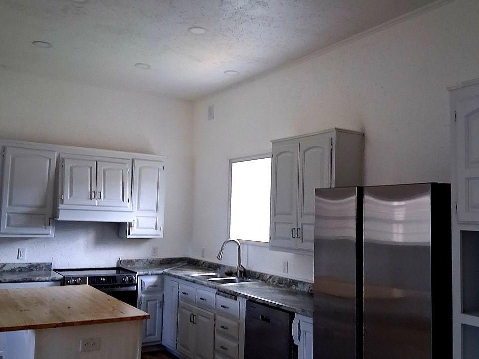 All new stainless steel appliances!