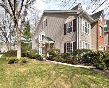 2 Burr Ct, Plainsboro, NJ, 08536