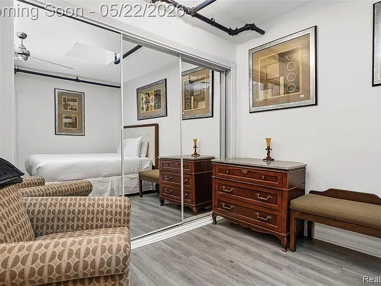 207 N Main St #A — Photo 28