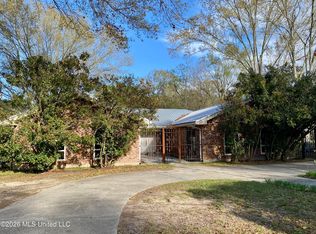 106 Elane St, Picayune, MS 39466