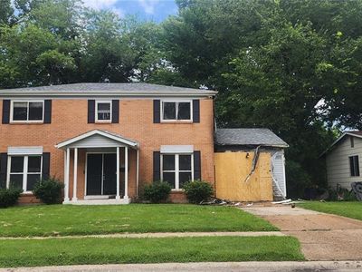 2225 Spoonwood Ln, Florissant, MO, 63033