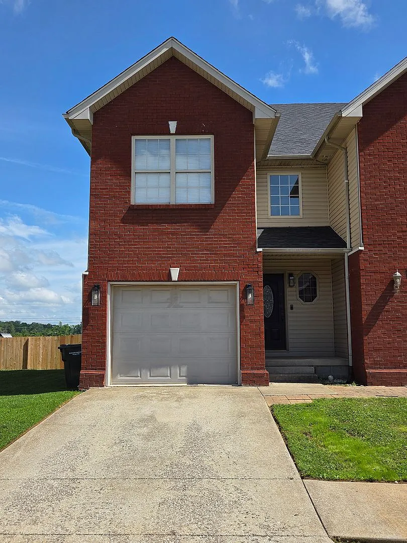 153 Twin Lakes Drive — Photo 1