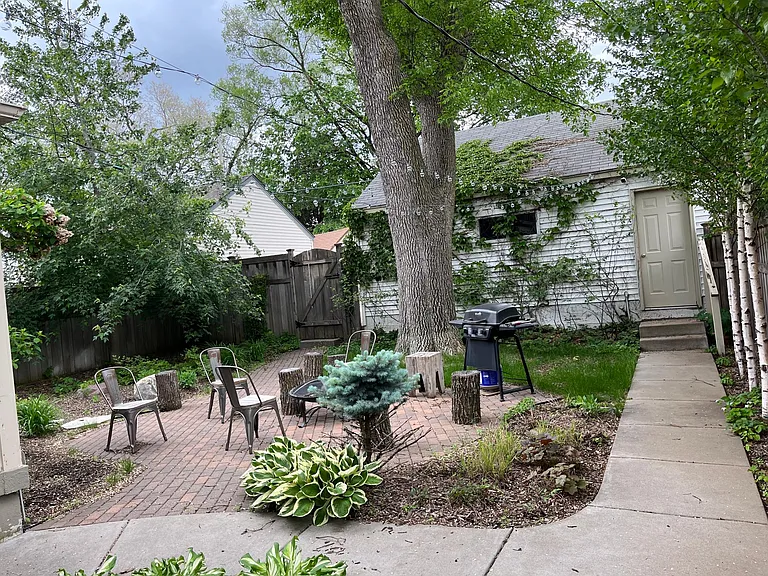 5236 Ewing Ave S — Photo 5