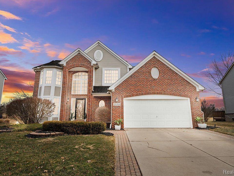 2688 Ivy Hill Dr, Commerce Township, MI 48382 | Zillow