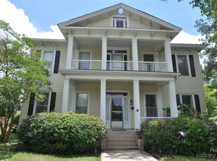 120 W End St, Chester, SC 29706