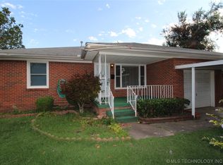 10614 E 1st St, Tulsa, OK 74128